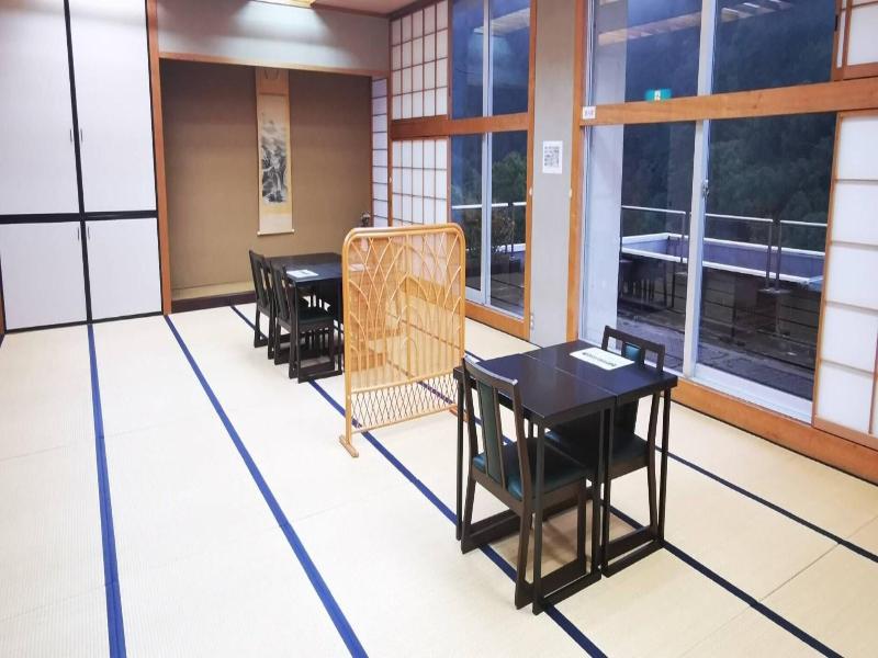 Shiozawa Onsen Shichihokan image