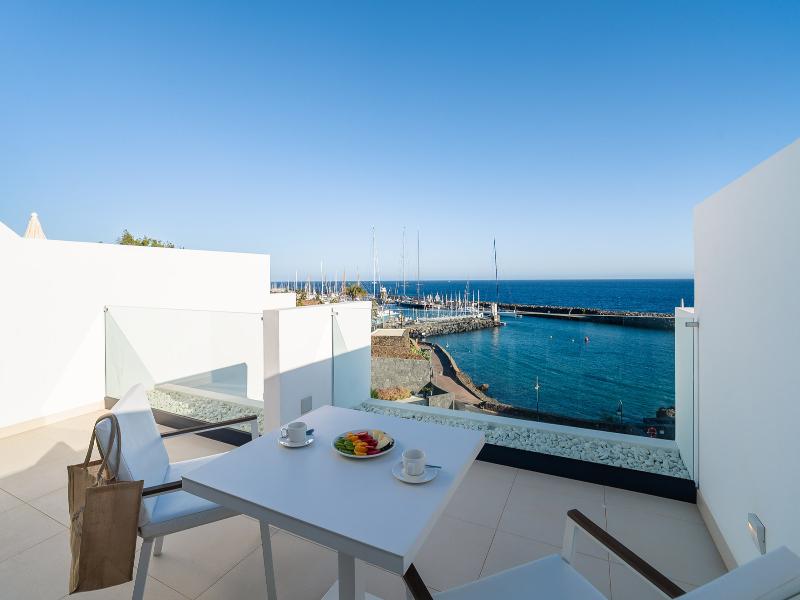 Royal Marina Suites Boutique Hotel image