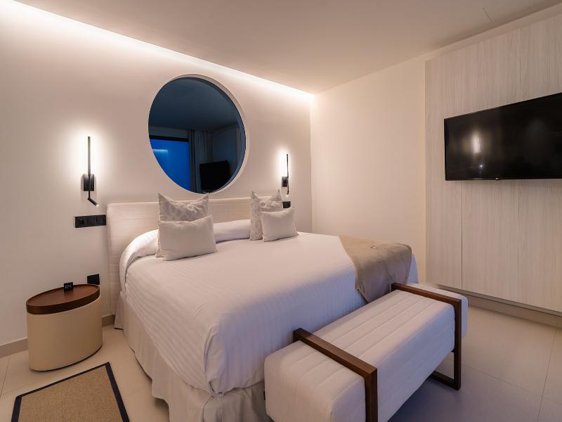 Royal Marina Suites Boutique Hotel image