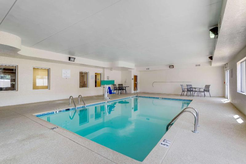 Comfort Inn & Suites Corbin image