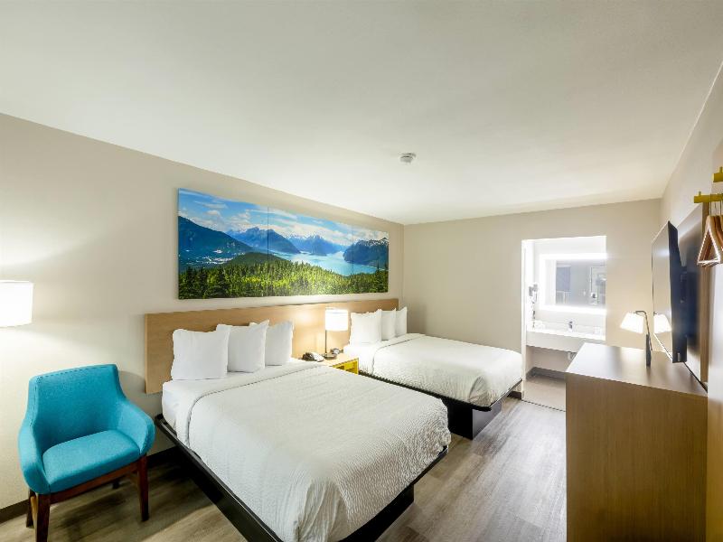 Days Inn & Suites By Wyndham Bossier City image