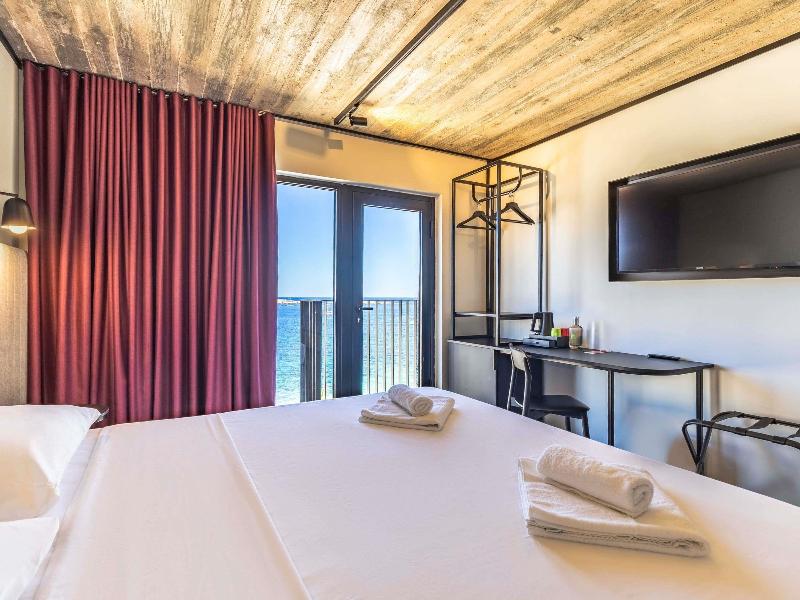 ibis Styles ST Pauls Bay Malta image