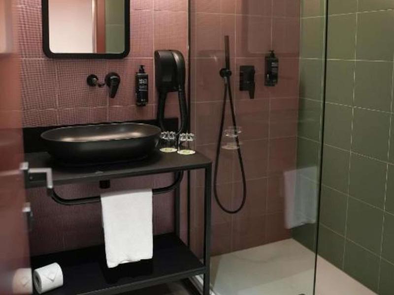 ibis Styles ST Pauls Bay Malta image