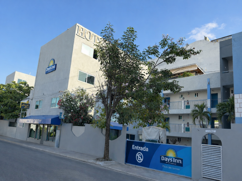 Days Inn by Wyndham Playa del Carmen image