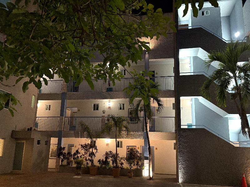 Days Inn by Wyndham Playa del Carmen image
