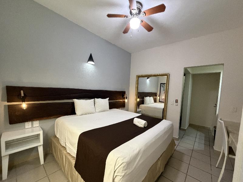 Days Inn by Wyndham Playa del Carmen image
