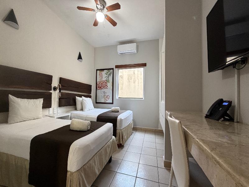 Days Inn by Wyndham Playa del Carmen image