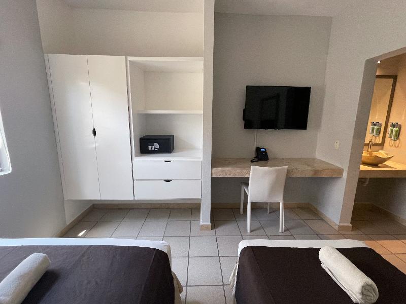 Days Inn by Wyndham Playa del Carmen image