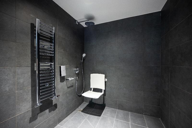 Staycity Aparthotels Paris La Defense image