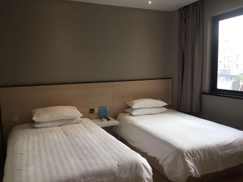Hi Inn (Shanghai Lingang New City) image