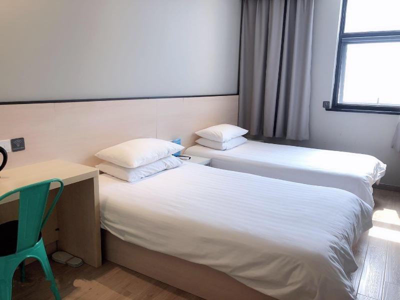 Hi Inn (Shanghai Lingang New City) image