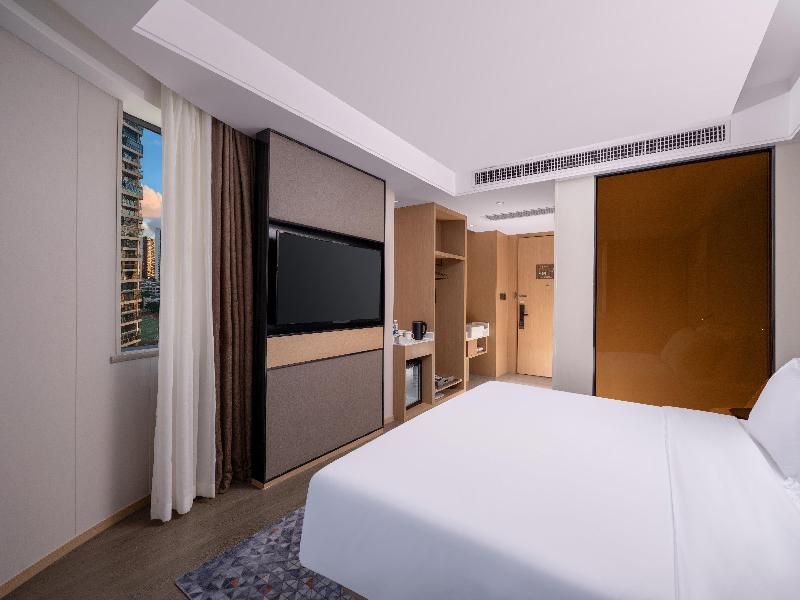 Holiday Inn Express Zhuhai Grand Theater image