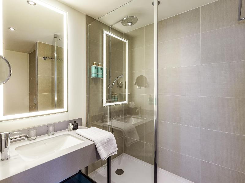Novotel Liverpool Paddington Village image