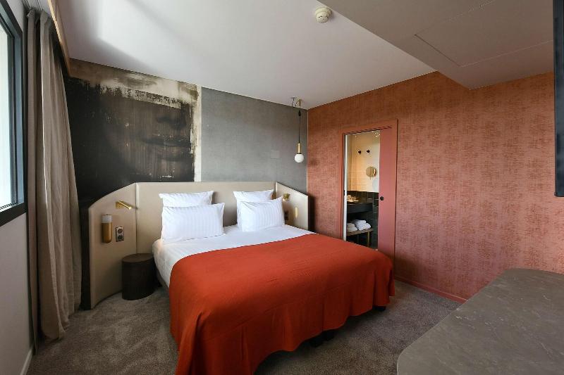 Golden Tulip Reims image
