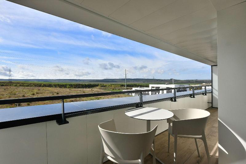 Golden Tulip Reims image