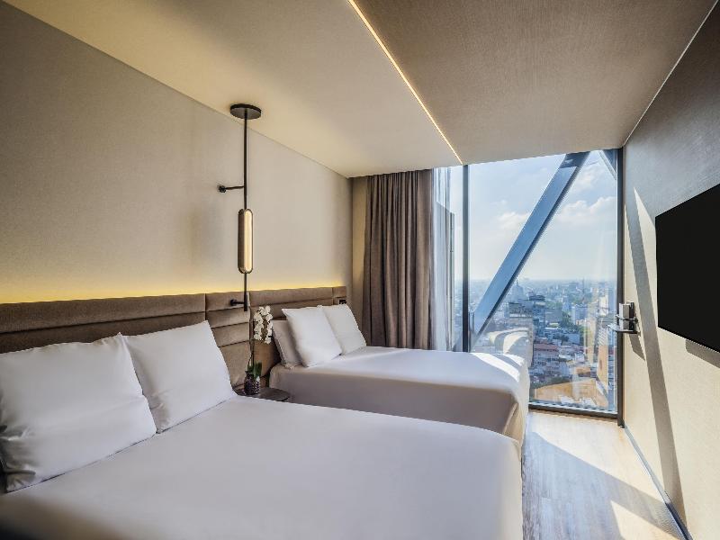 Novotel Mexico City World Trade Center image