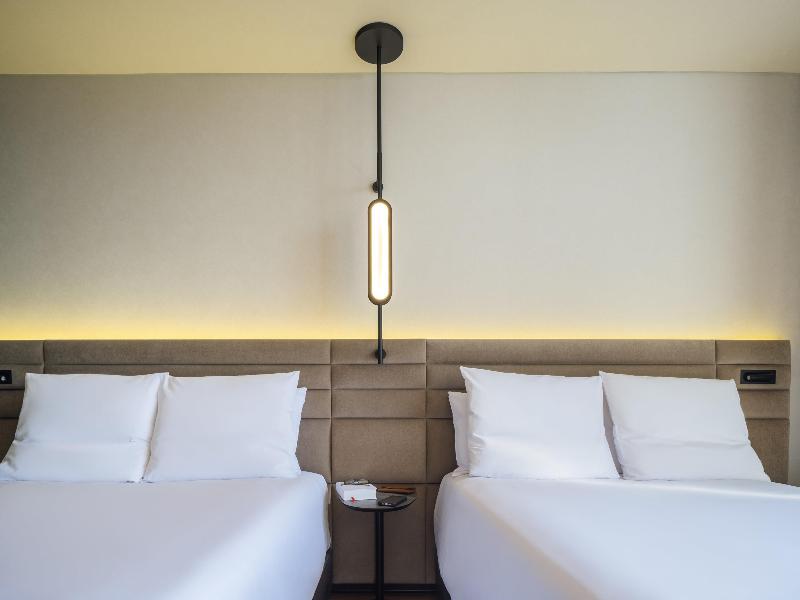 Novotel Mexico City World Trade Center image