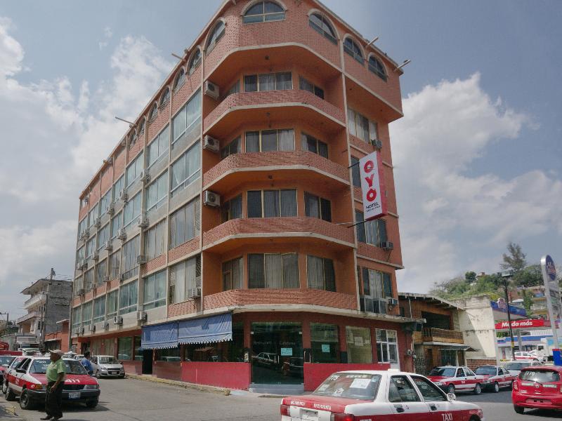 OYO Hotel Totonacapan, Papantla — exterior view
