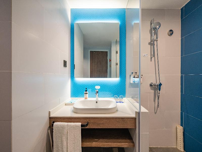 Holiday Inn Express Xi An Tuanjie South Road image