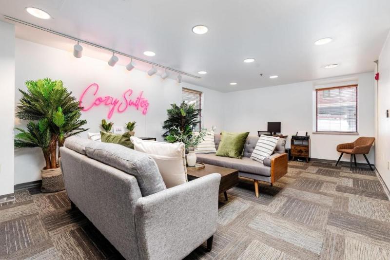 CozySuites Central West End image