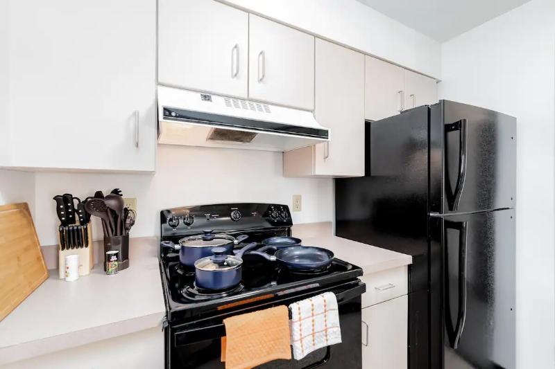 CozySuites Central West End image