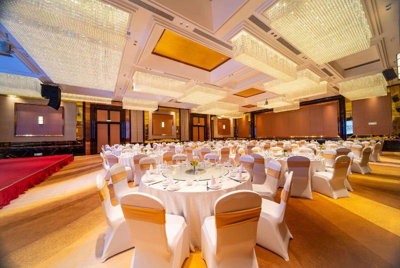 Wyndham Grand Tongren Downtown Hotel image 10