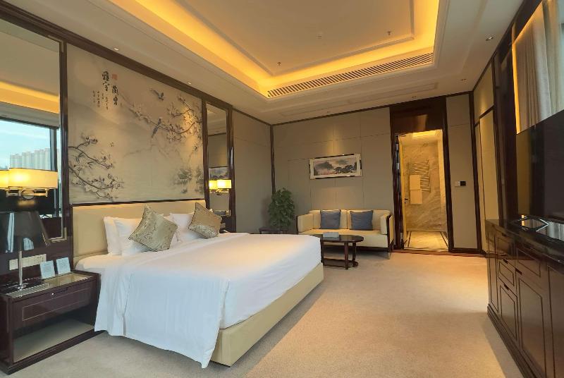 Bed room