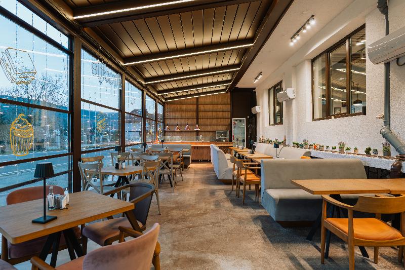 Suru Hotel image