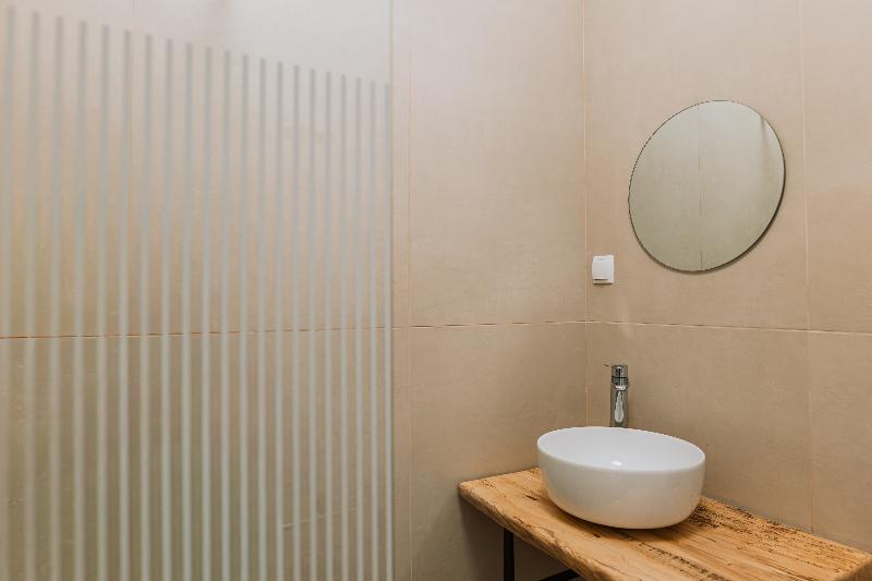 Suru Hotel image