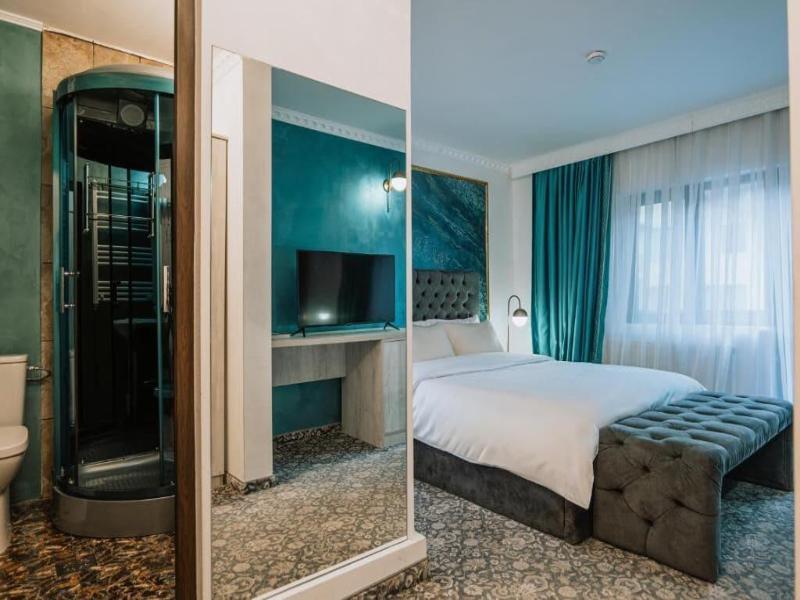 Suru Hotel image