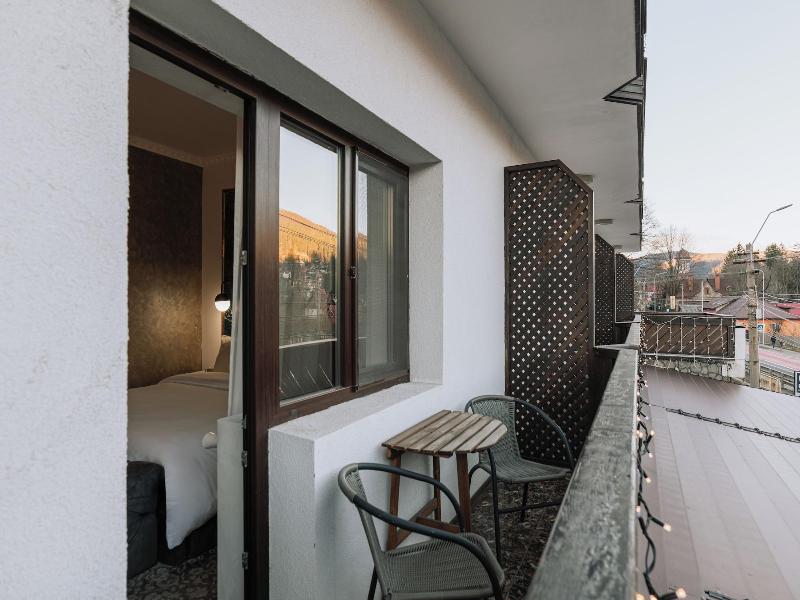 Suru Hotel image