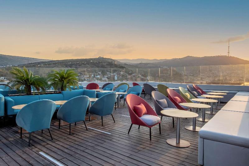 Golden Tulip Design Tbilisi image