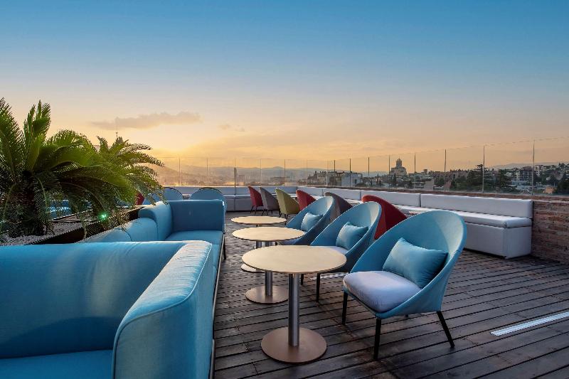 Golden Tulip Design Tbilisi image