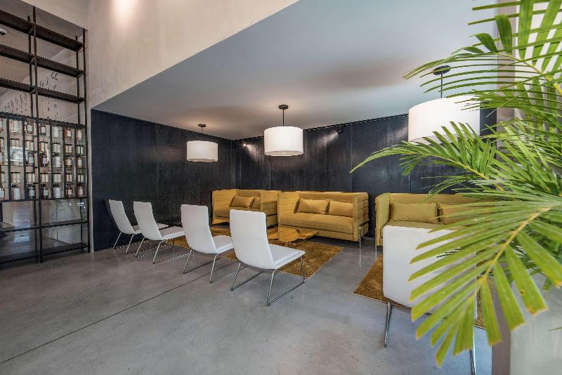 Golden Tulip Design Tbilisi image