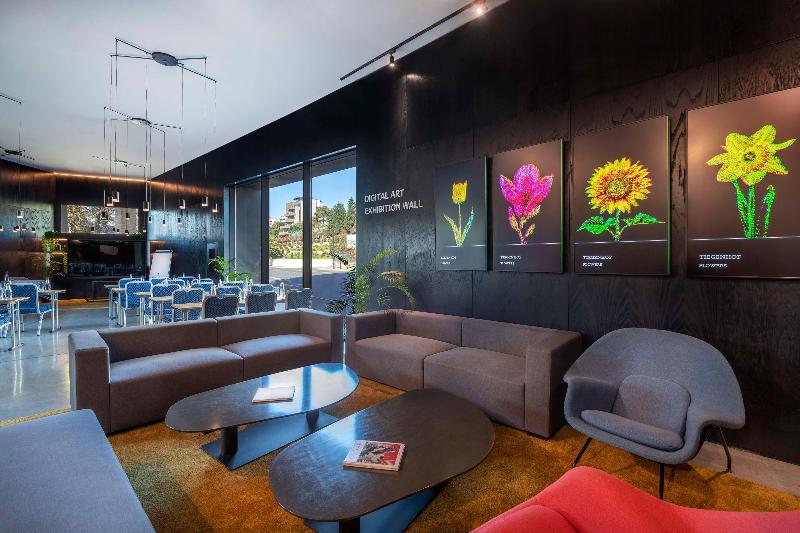 Golden Tulip Design Tbilisi image