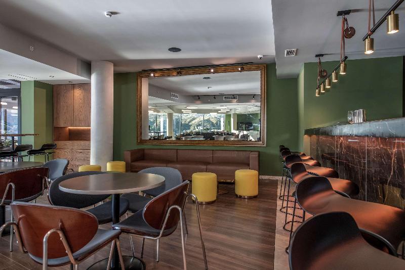 Golden Tulip Design Tbilisi image