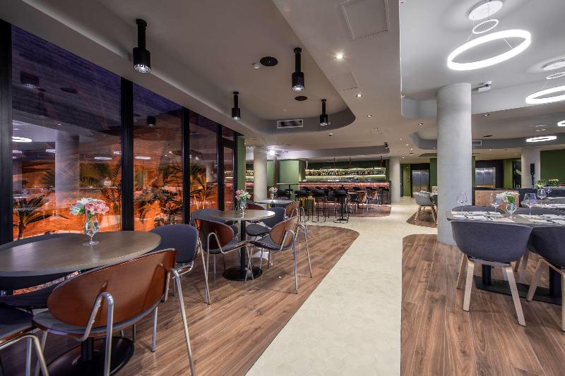 Golden Tulip Design Tbilisi image