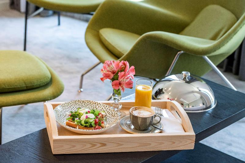 Golden Tulip Design Tbilisi image