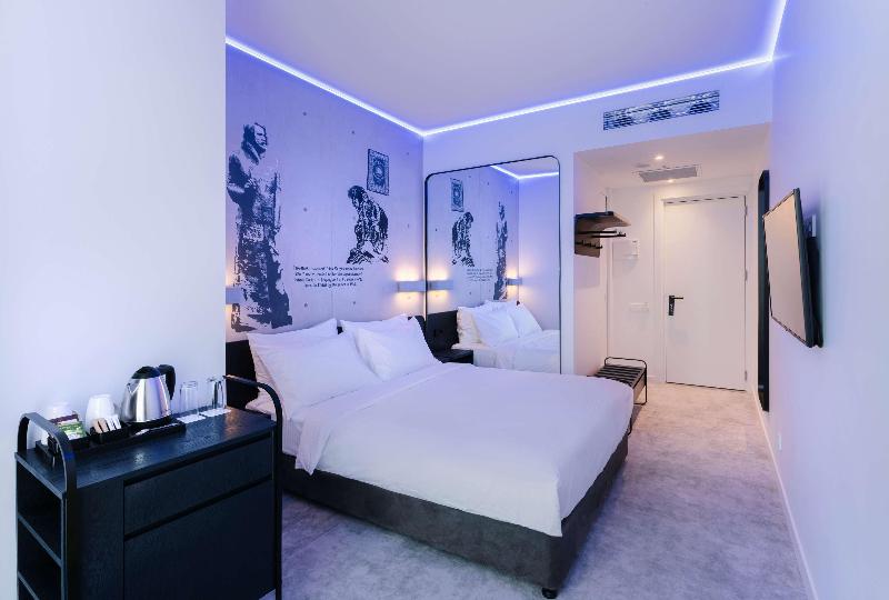 Golden Tulip Design Tbilisi image