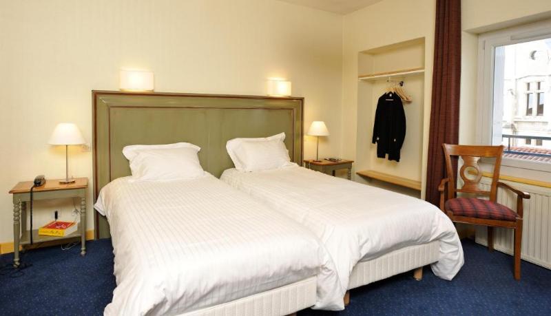 Logis Hostellerie du Forez image