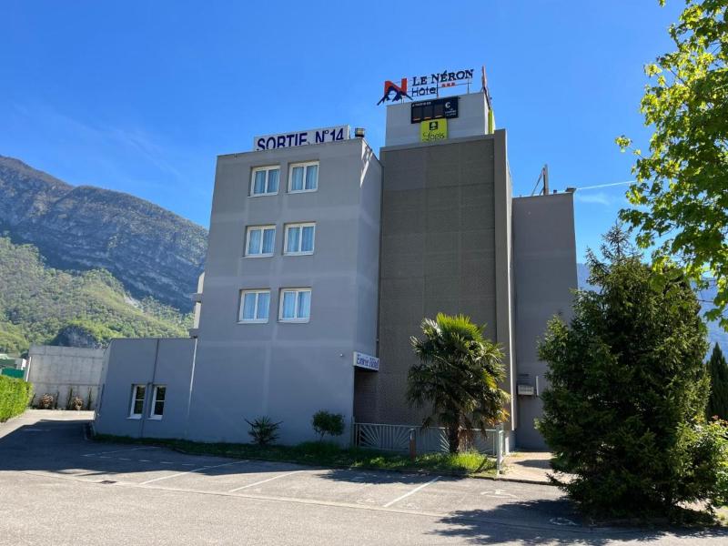 Logis Hotel le Neron image