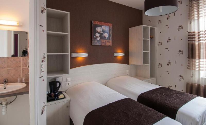 Logis Hotel Cazes - A. Arazat image