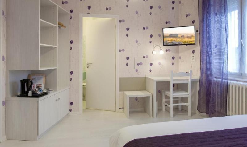 Logis Hotel Cazes - A. Arazat image