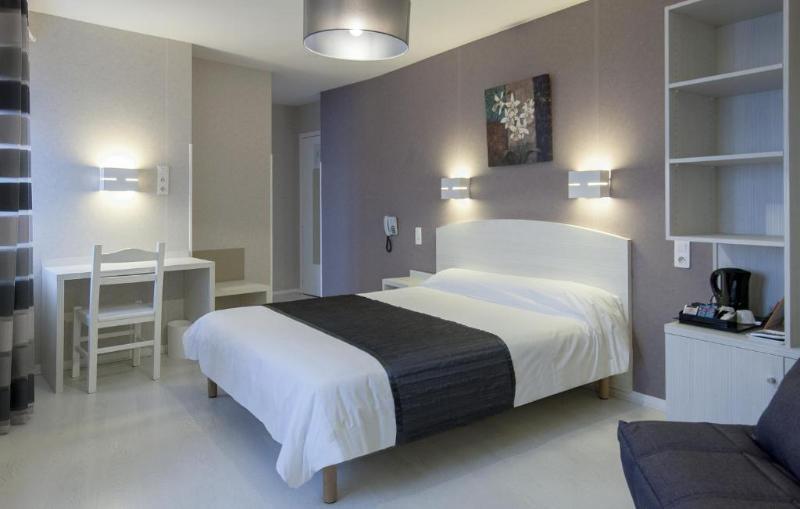 Logis Hotel Cazes - A. Arazat image