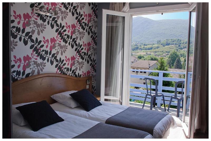 Logis Hotel le Castel Fleuri image