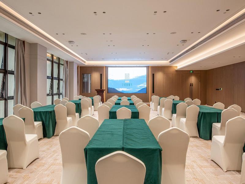 Vlamhoo Hotel image
