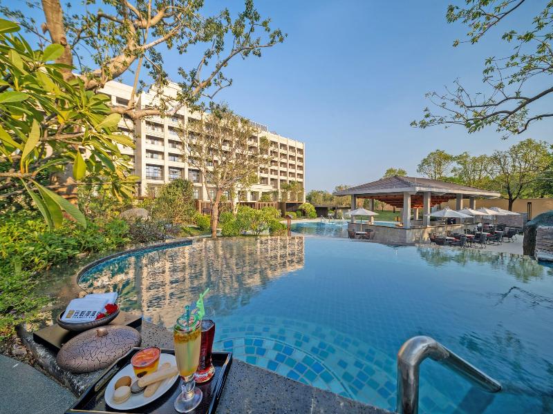 Vlamhoo Hotel image