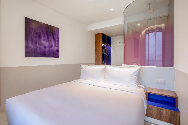 Wink Hotel Saigon Centre image