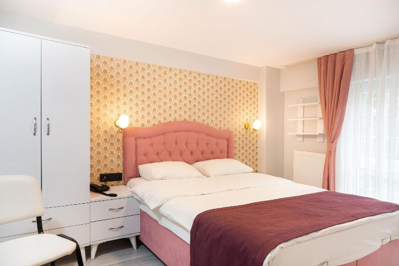 Blue Marmara Suites image