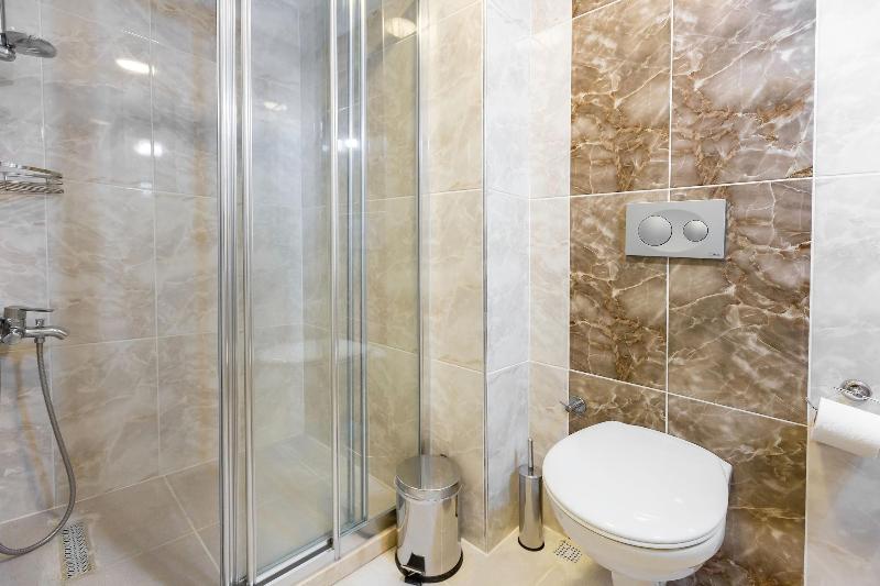 Blue Marmara Suites image